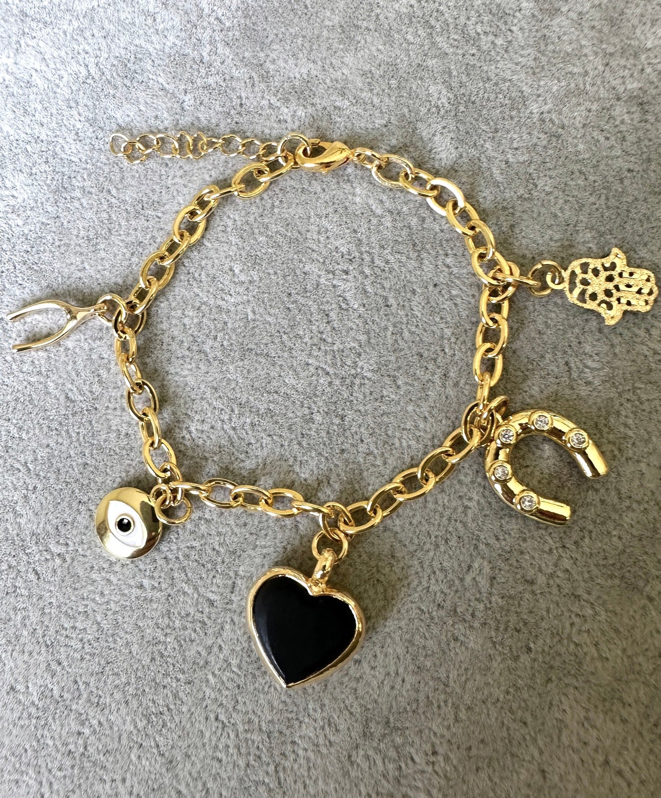 Amuletos Charm Bracelet