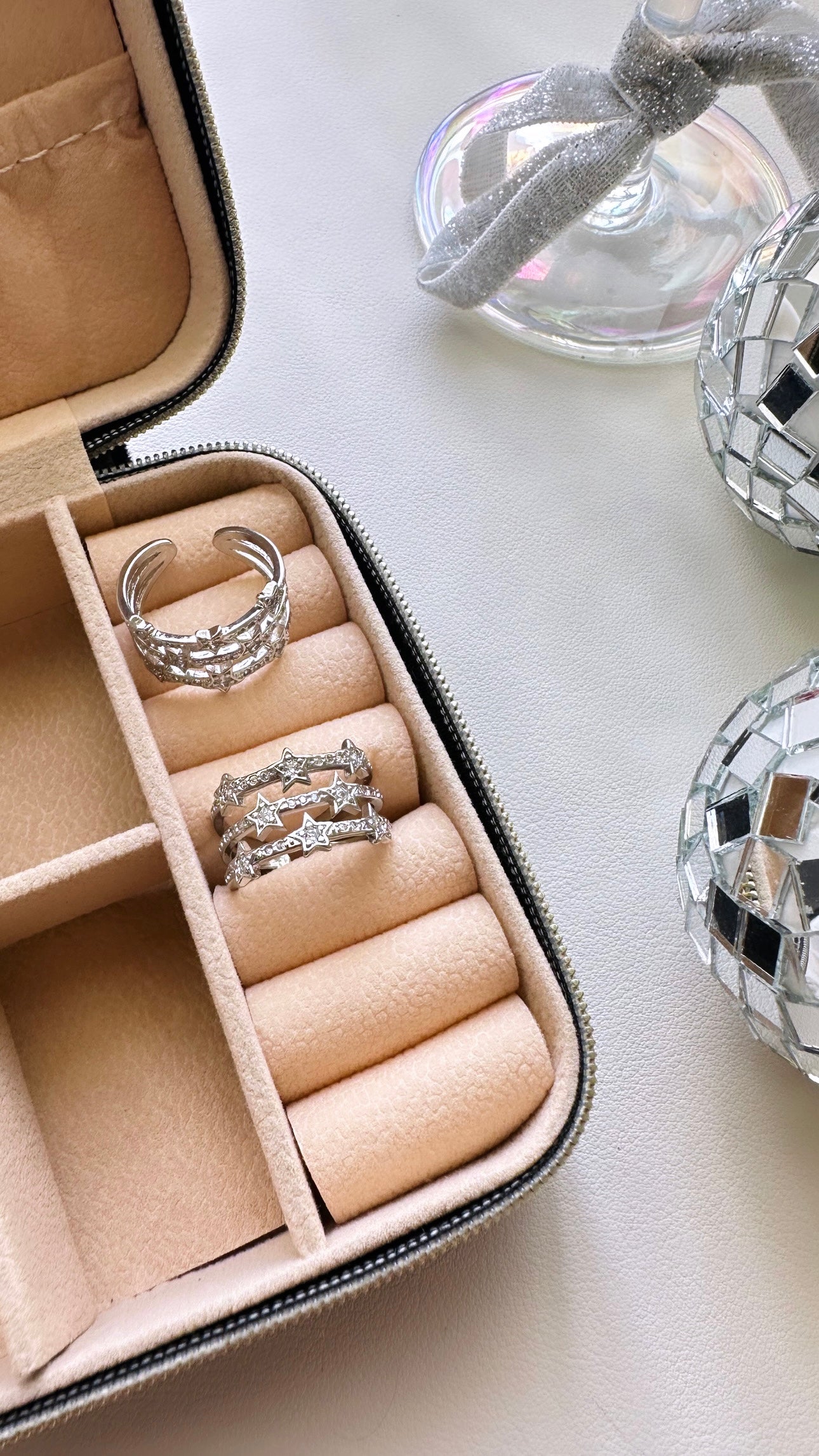 Stars Ring