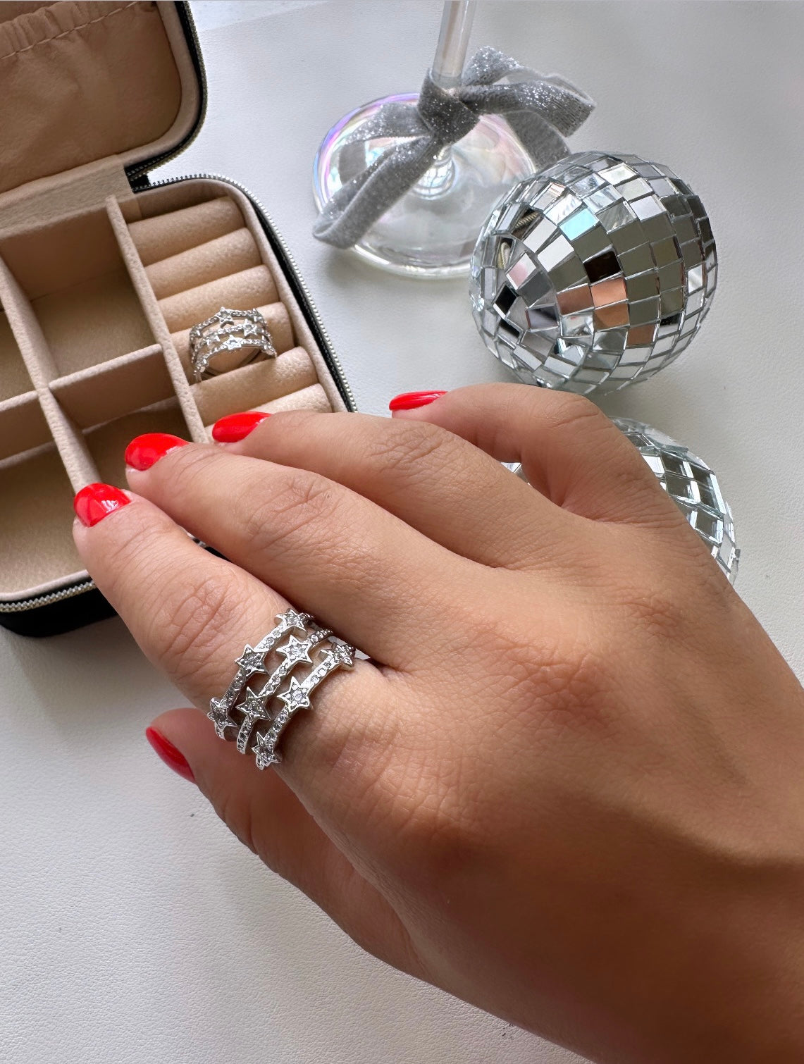 Stars Ring