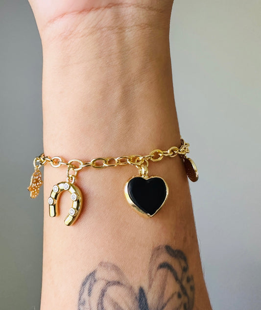Amuletos Charm Bracelet