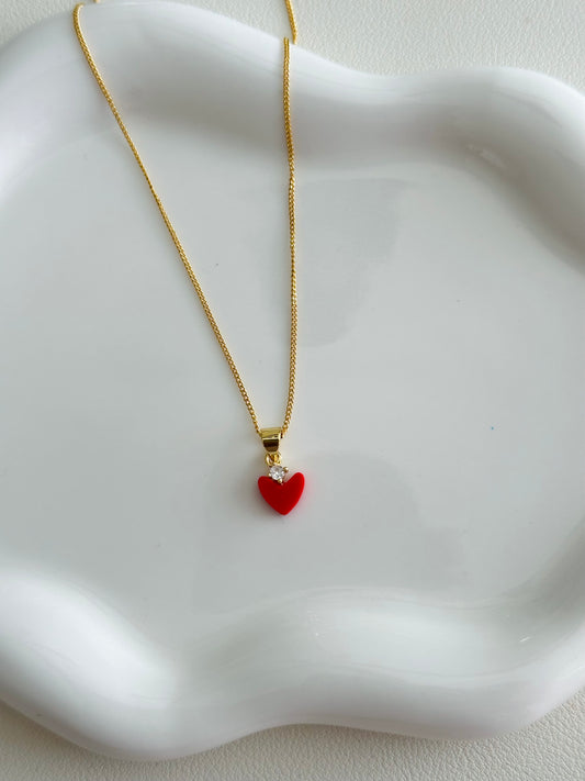 Red Heart Dainty Necklace